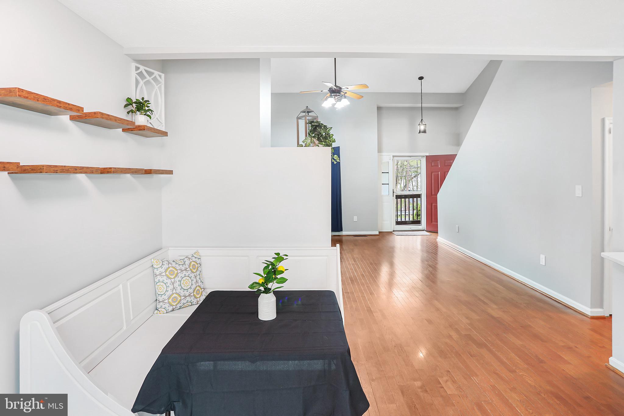 STONEWALL - Residential