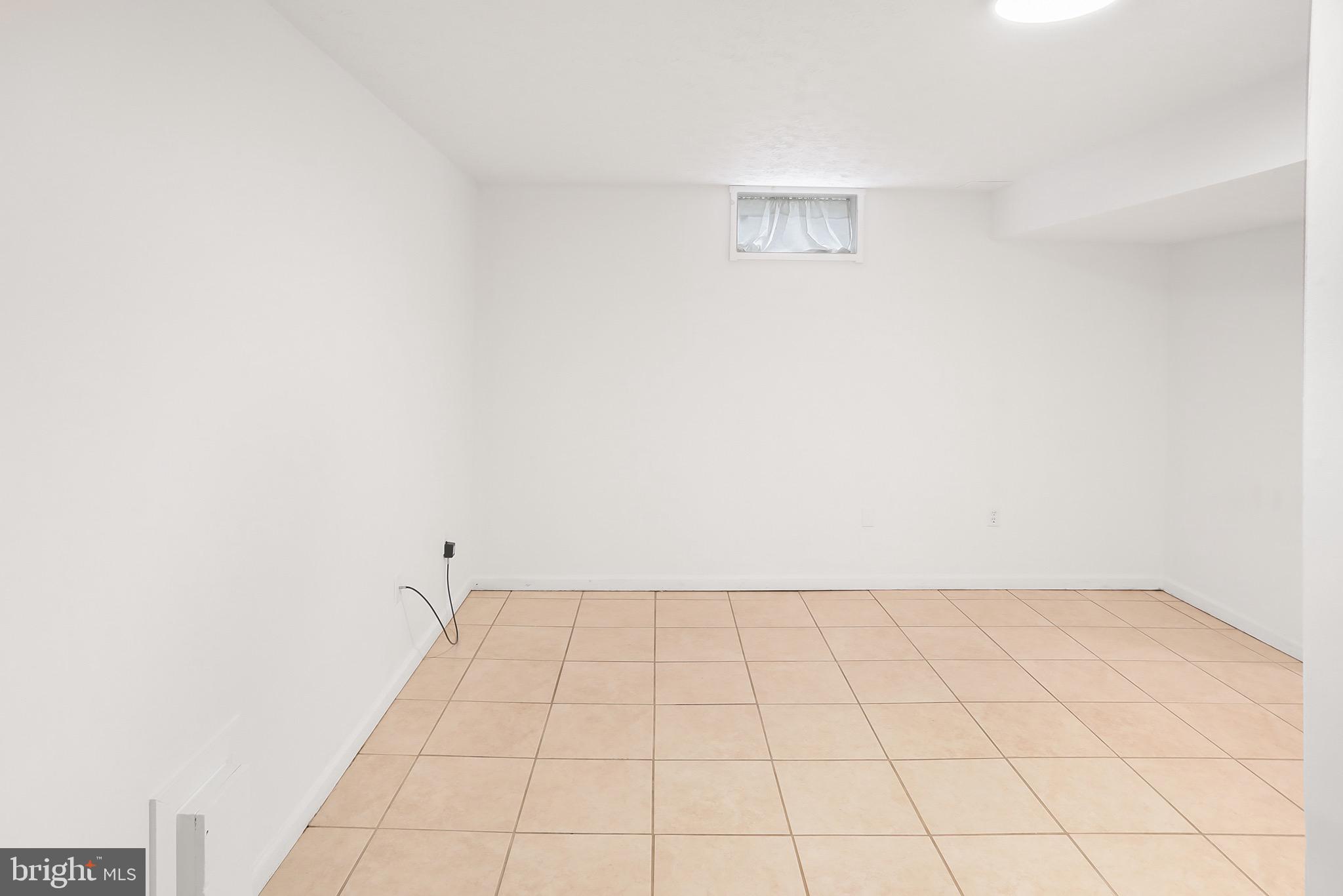 STONEWALL - Residential