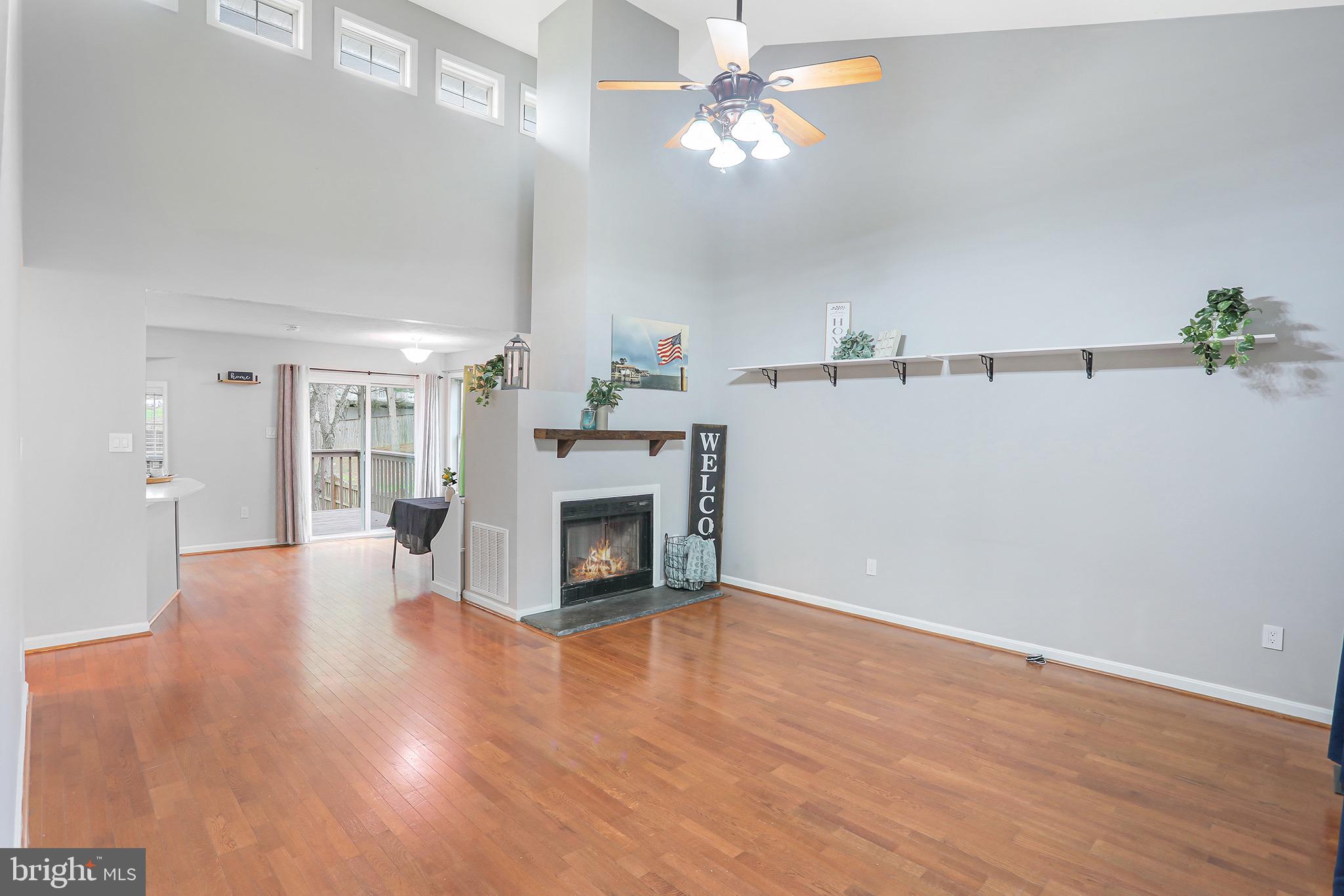 STONEWALL - Residential