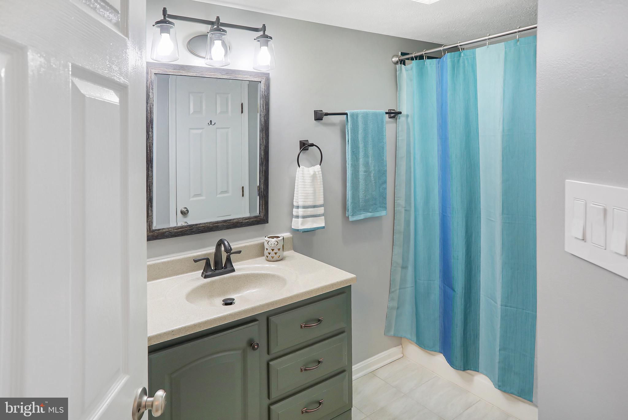 STONEWALL - Residential