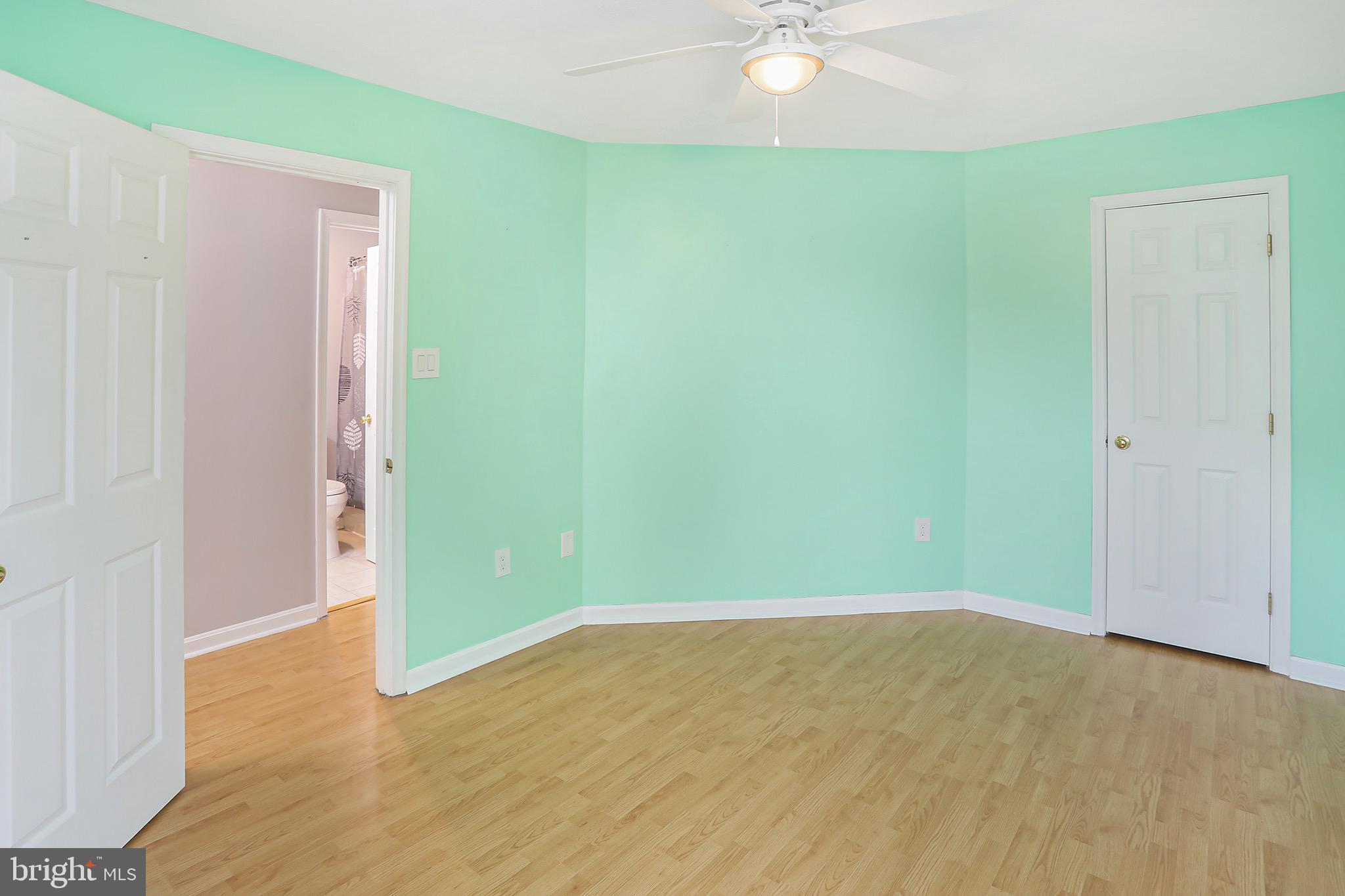 STONEWALL - Residential