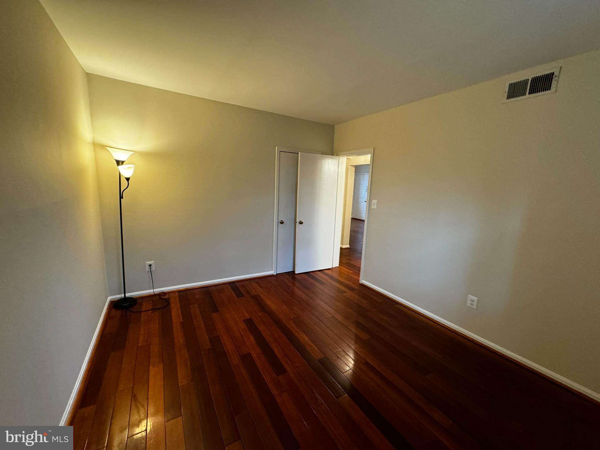 COLONIAL VILLAGE II - Residential Lease