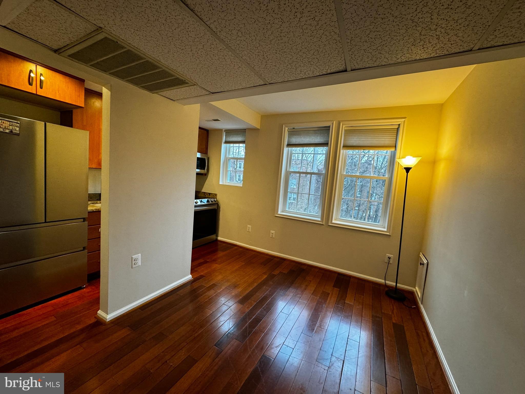 COLONIAL VILLAGE II - Residential Lease