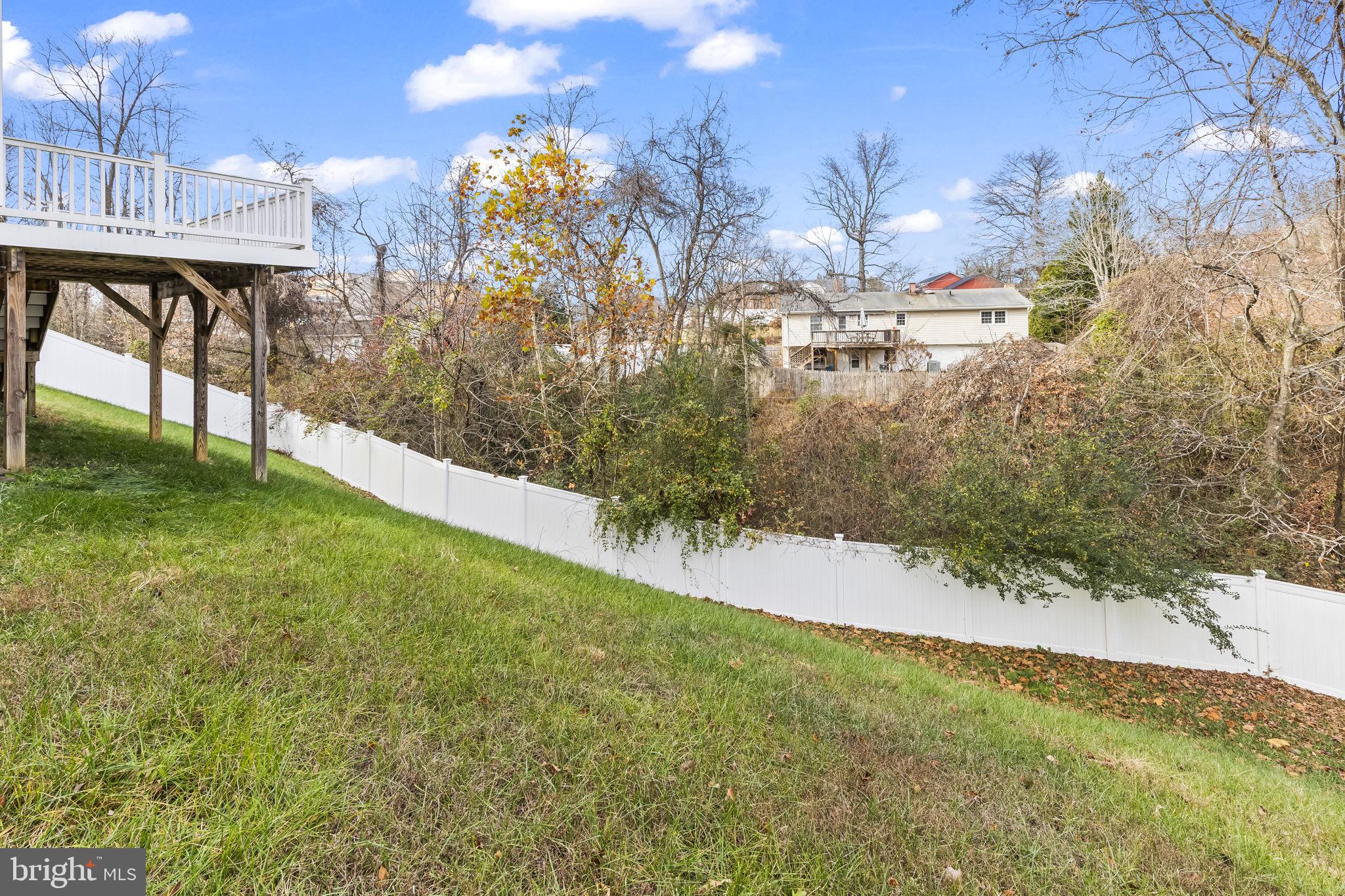 WILLOW WOODS - Residential