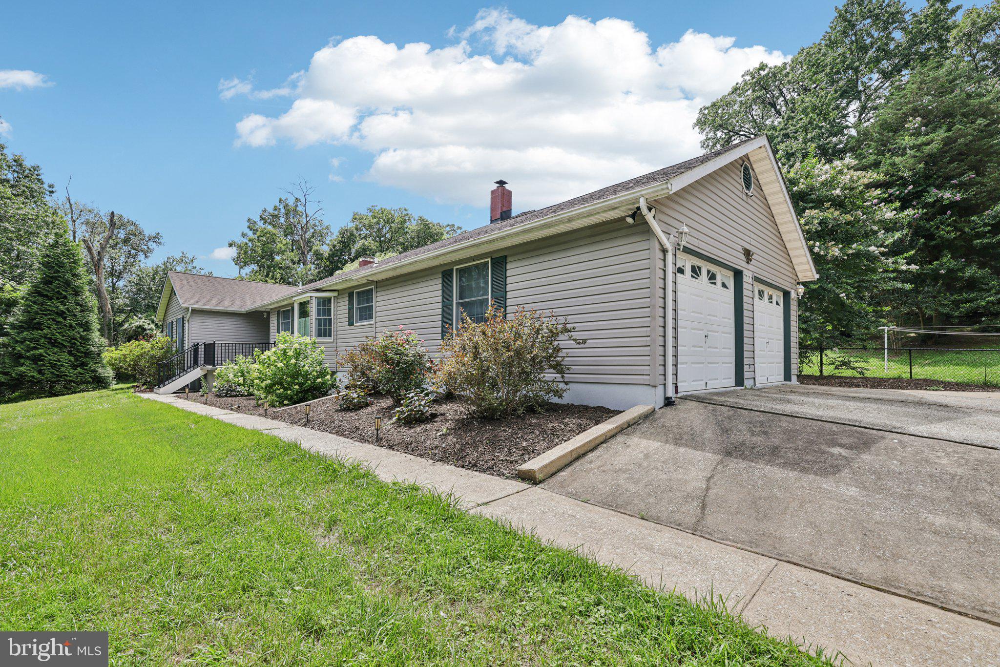 7584 CARLIN ROAD