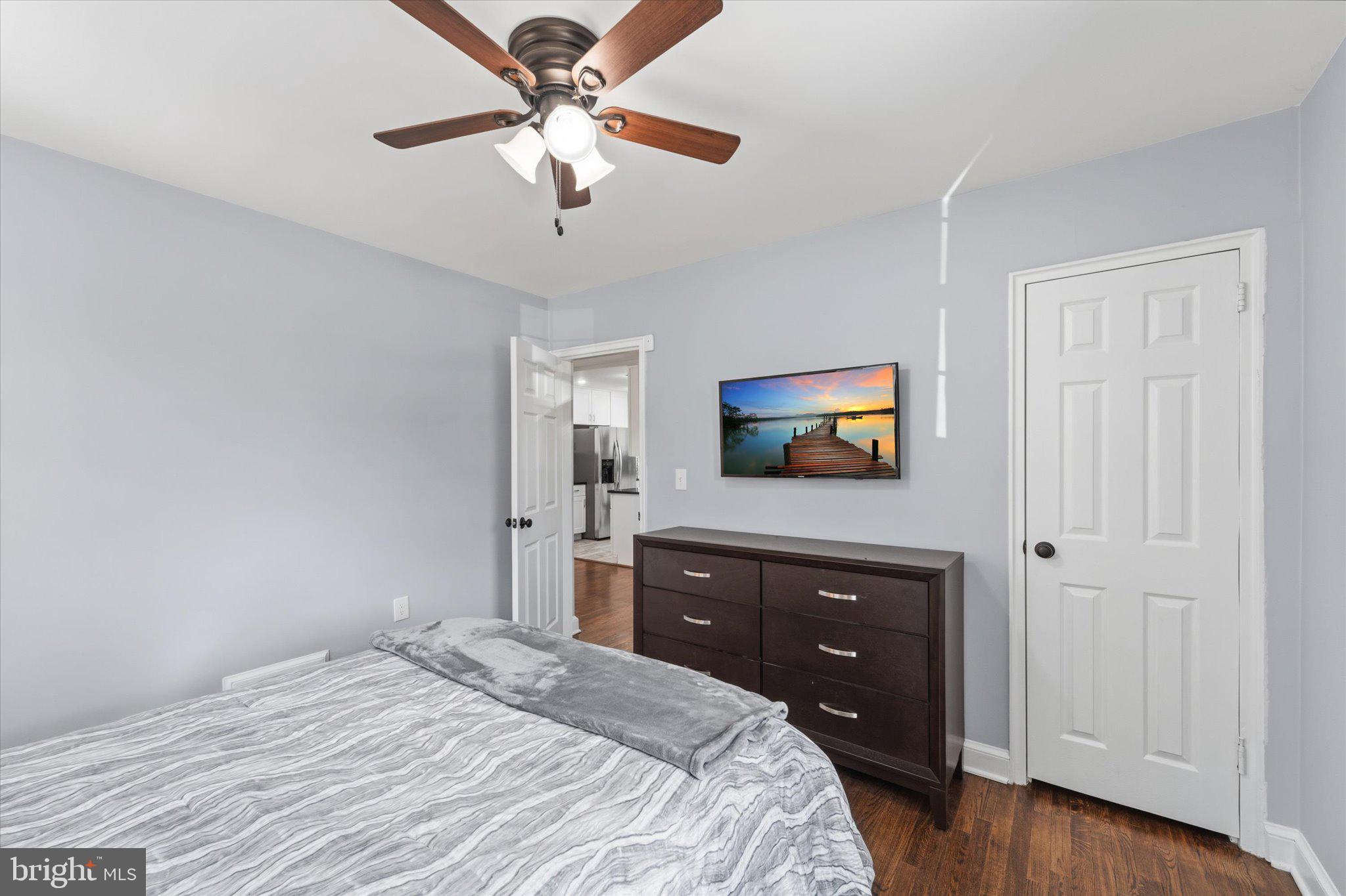 TYLER PARK - Residential