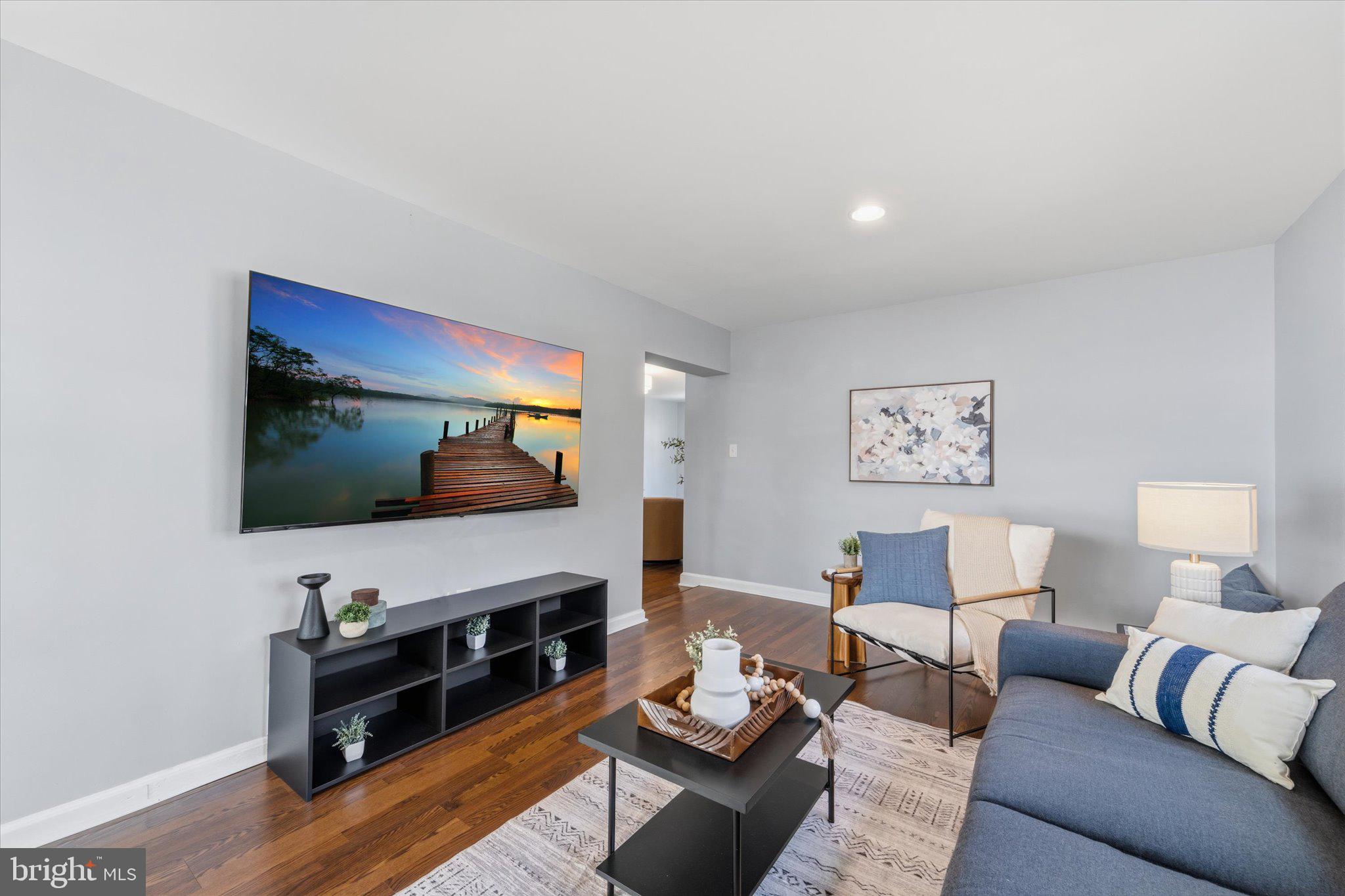 TYLER PARK - Residential