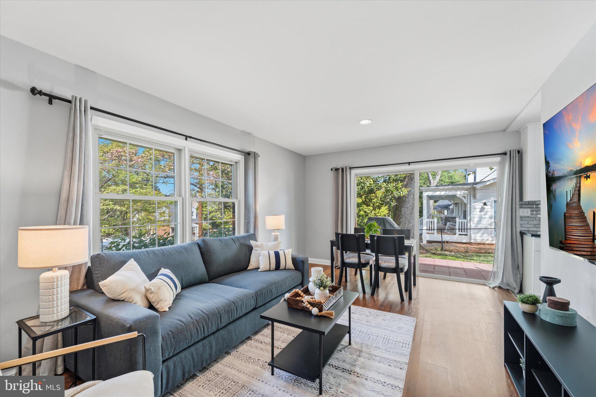 TYLER PARK - Residential