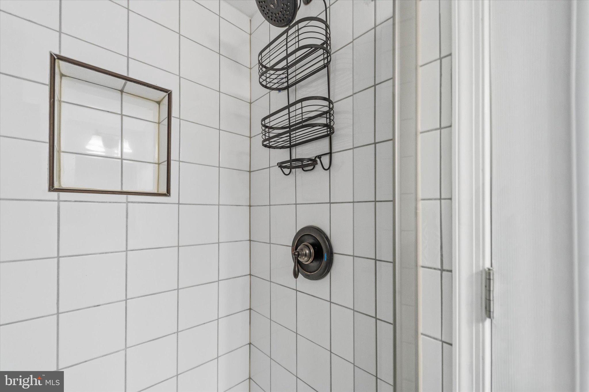 TYLER PARK - Residential