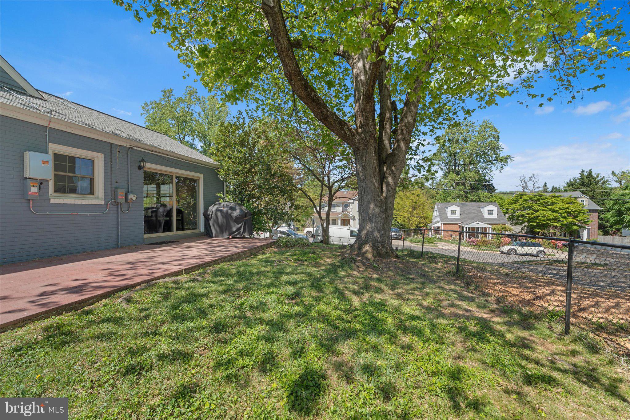 TYLER PARK - Residential