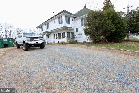 502 DOMINION ROAD CHESTER MD 21619