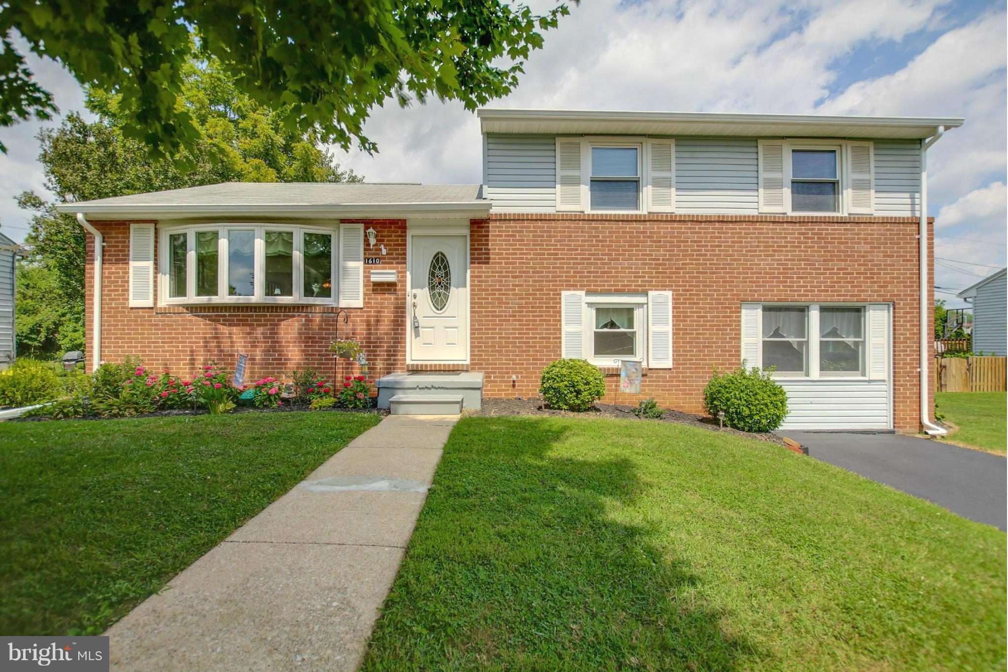 THORNLEIGH - Residential