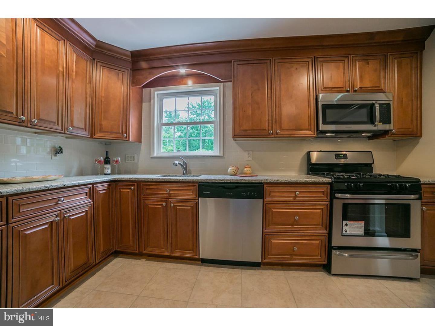 NORRITON WOODS - Residential