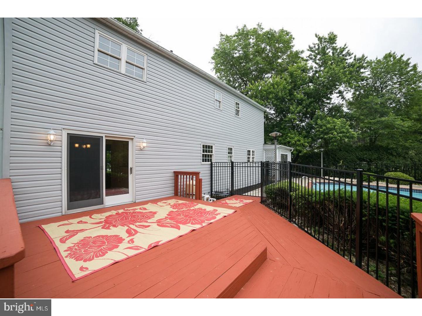 NORRITON WOODS - Residential