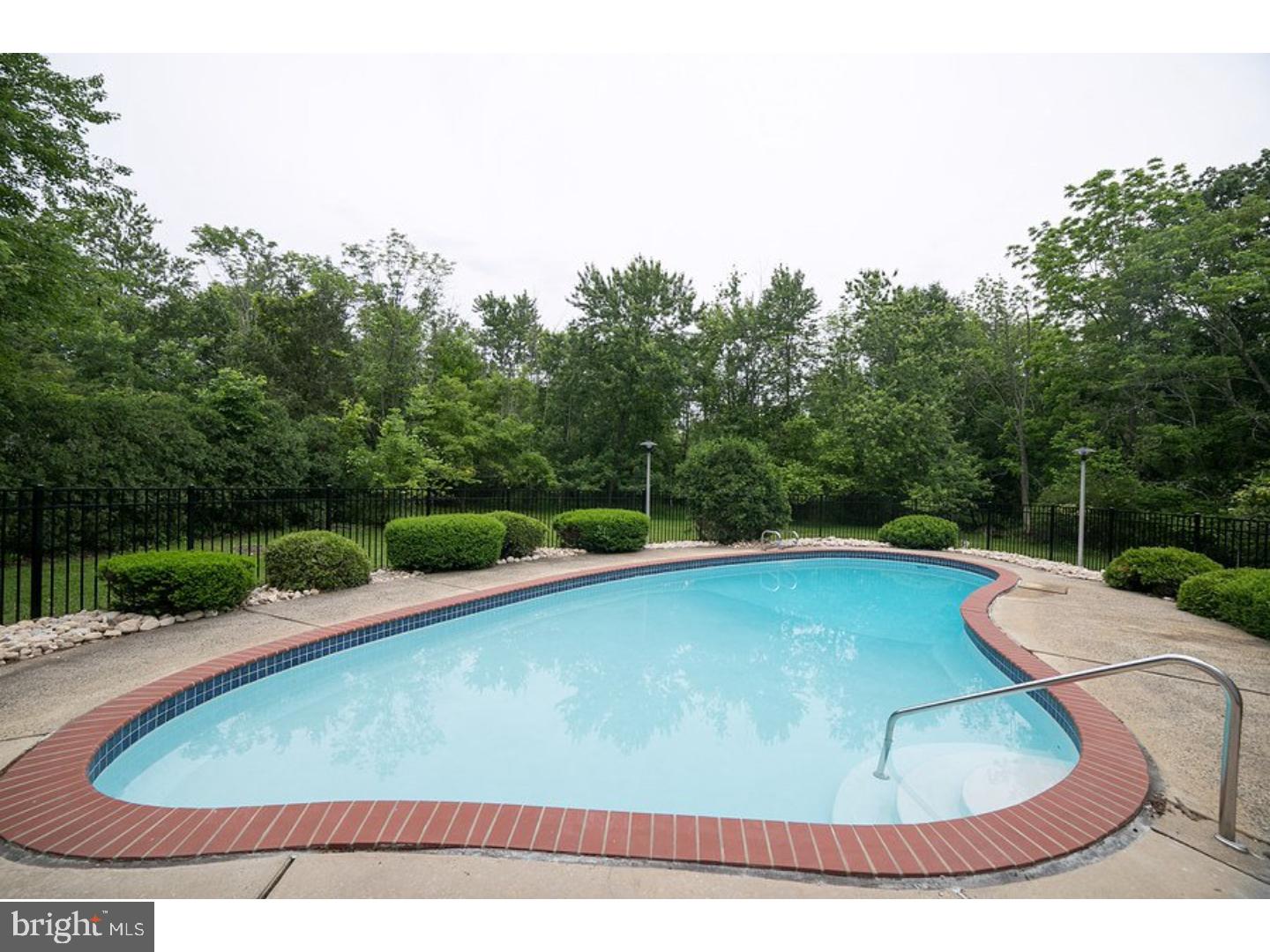 NORRITON WOODS - Residential