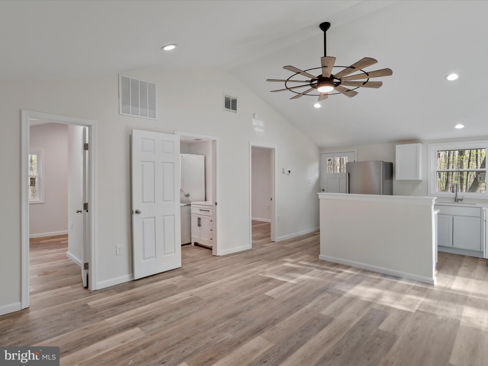 SLEEPY HOLLOW - Residential