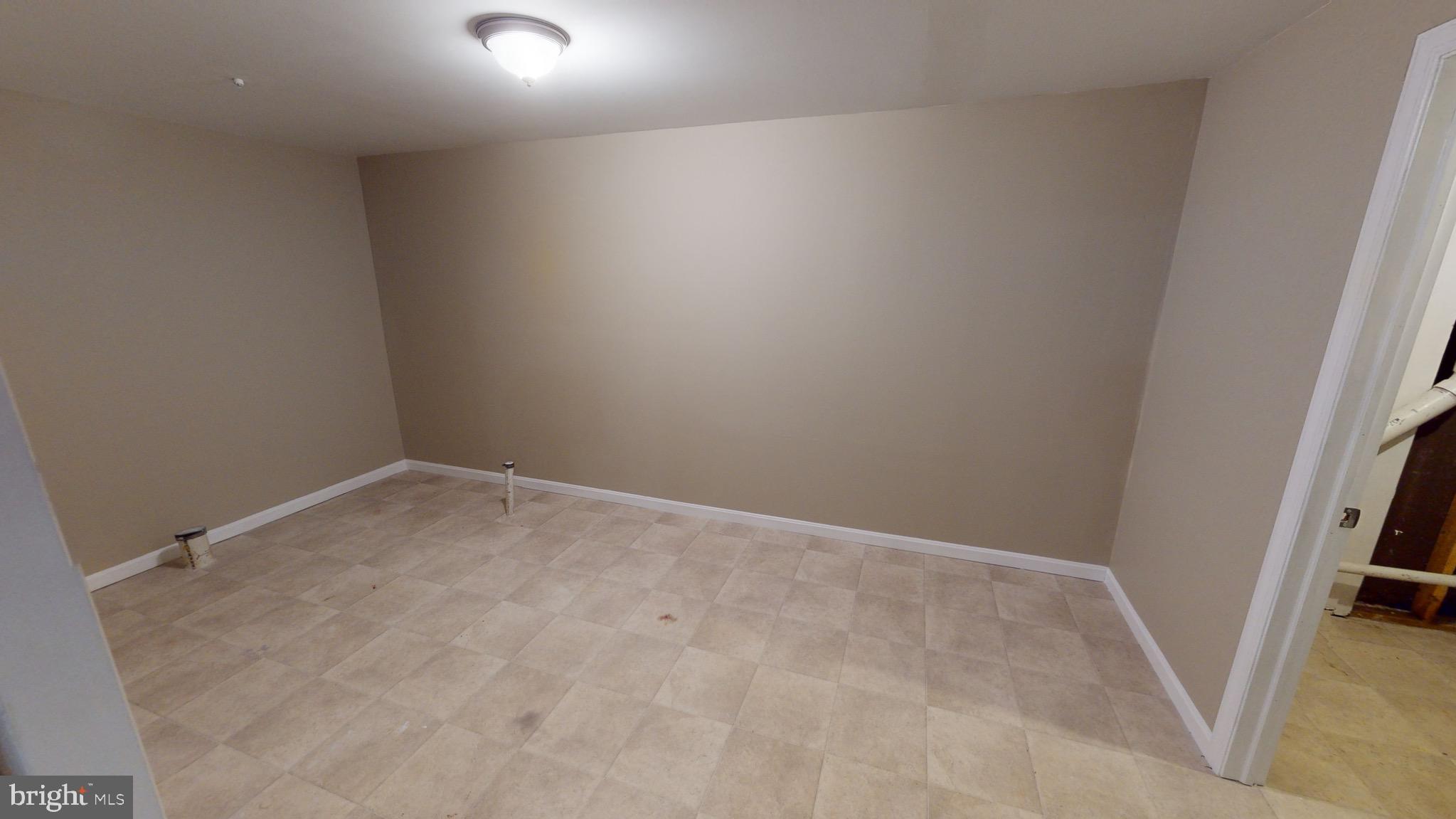 MARLBORO MEADOWS - Residential