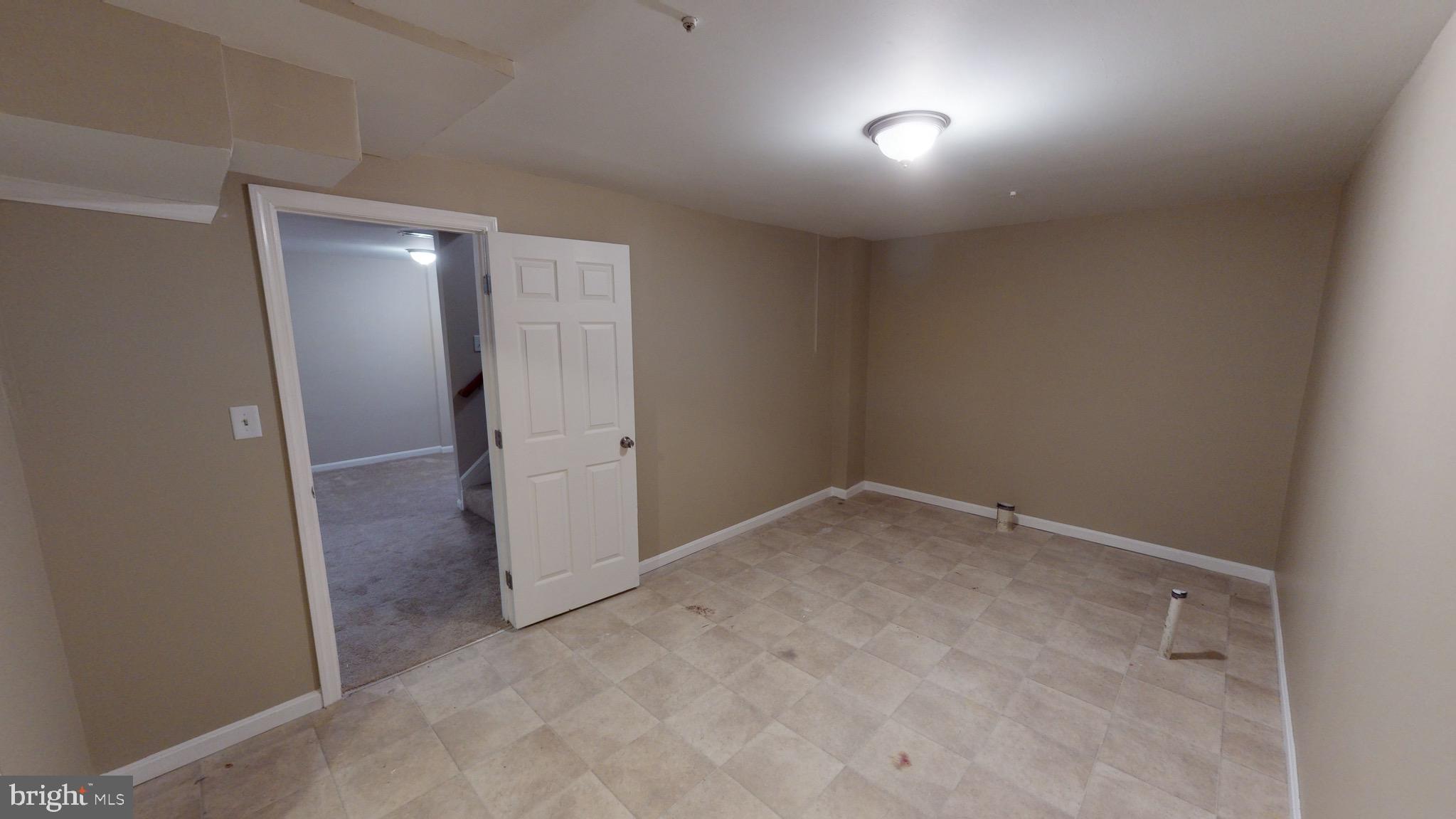 MARLBORO MEADOWS - Residential