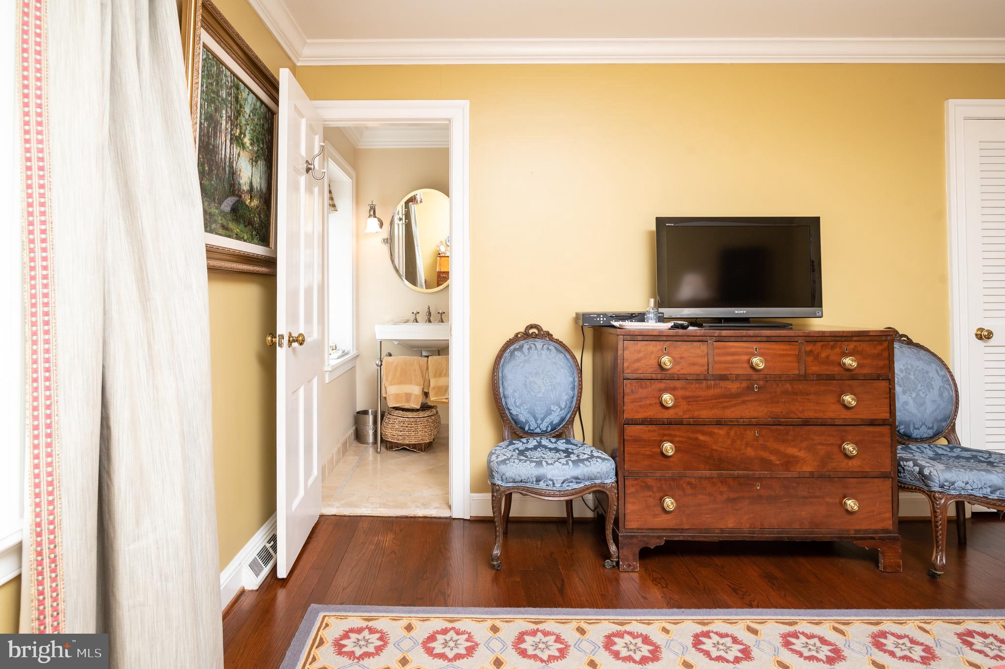 RUXTON - Residential