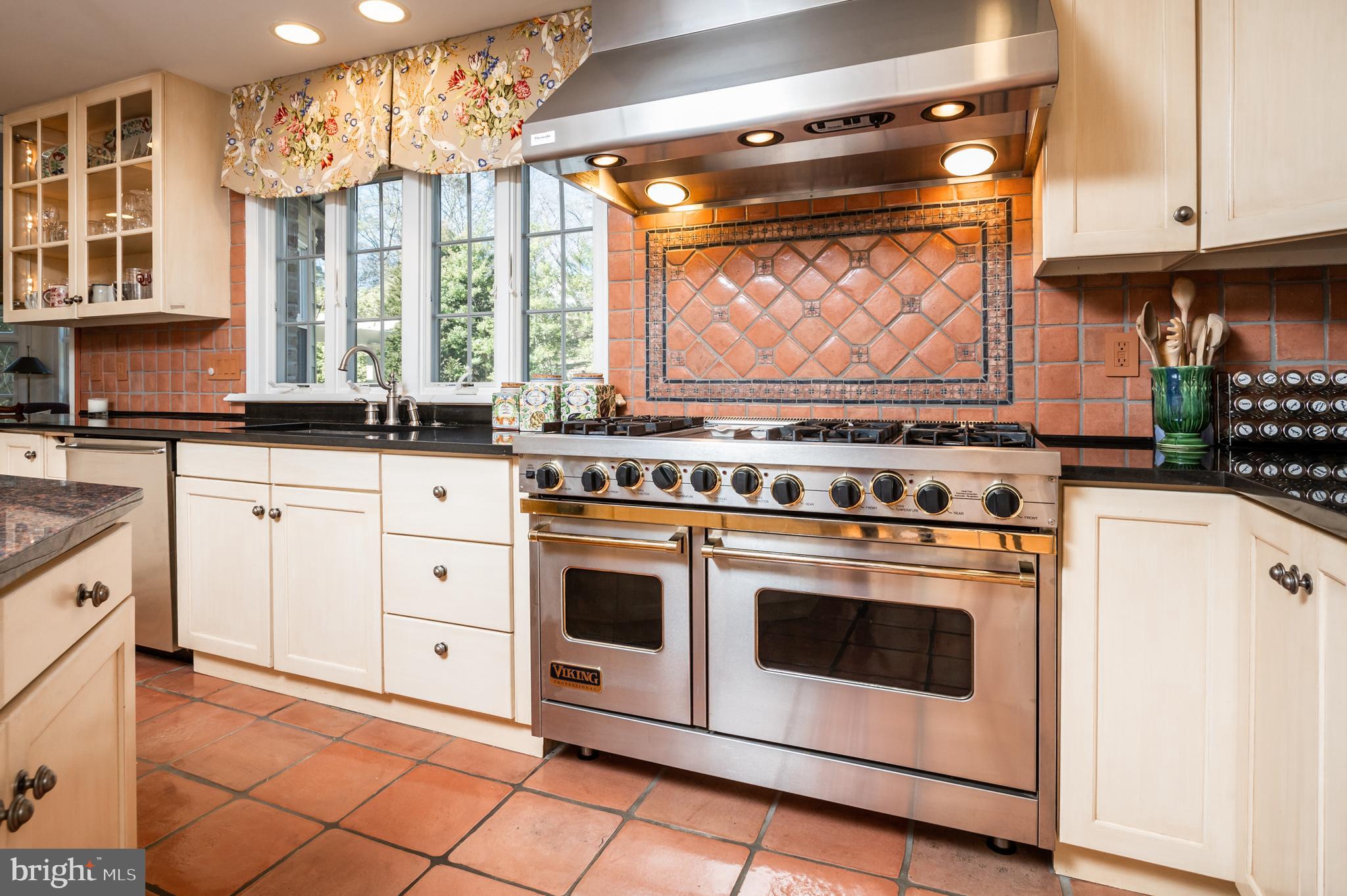 RUXTON - Residential