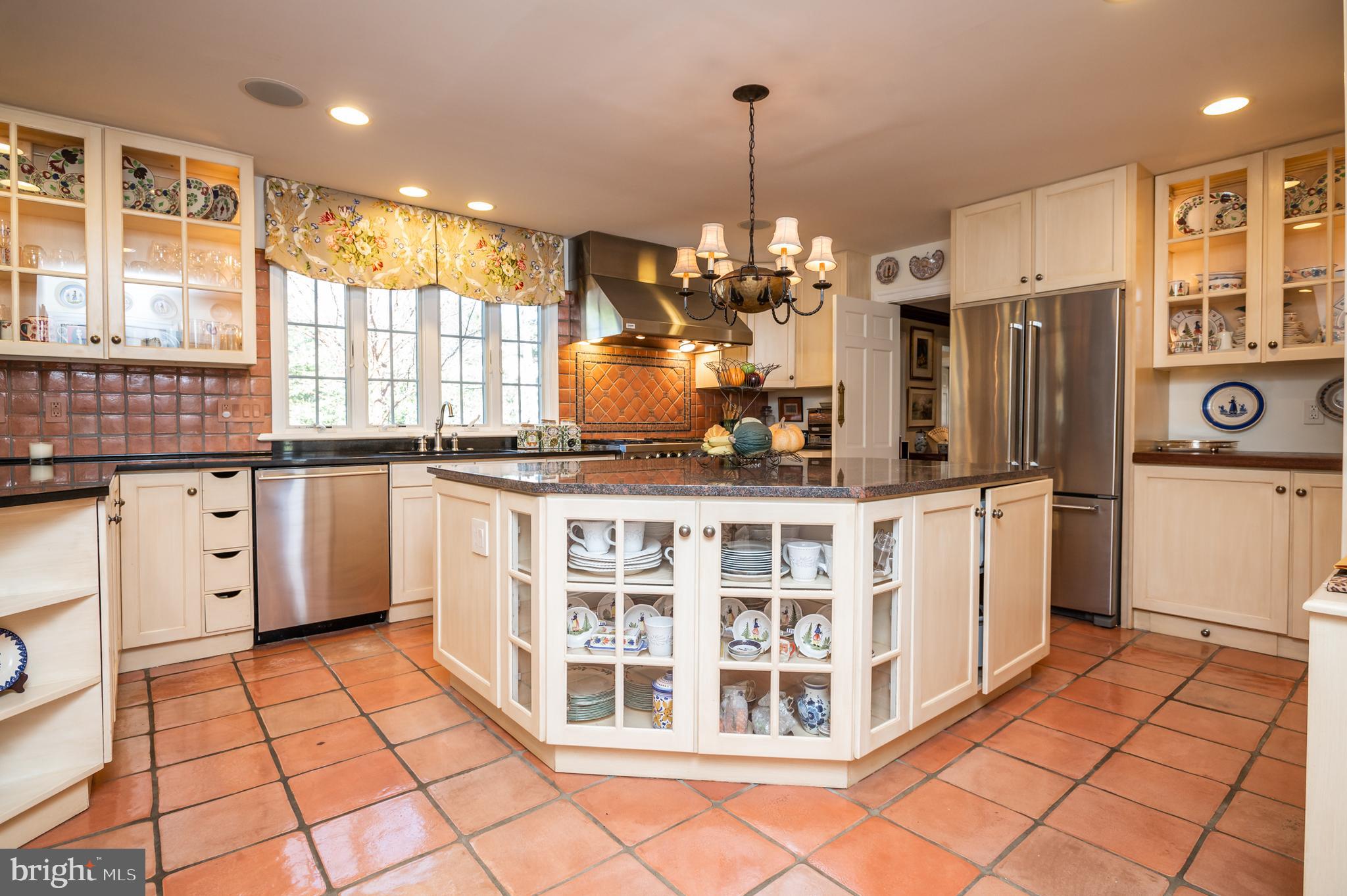 RUXTON - Residential