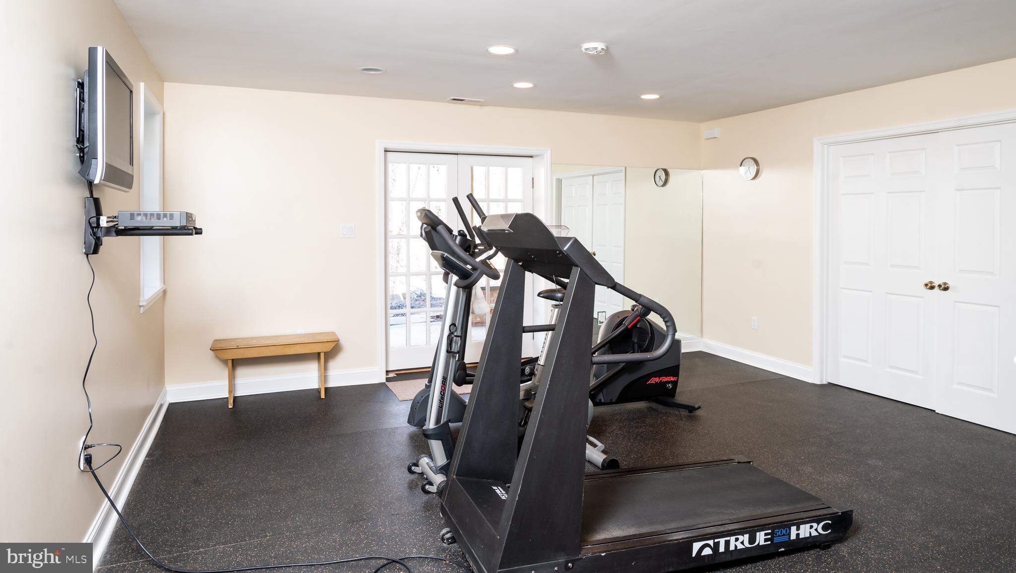 RUXTON - Residential