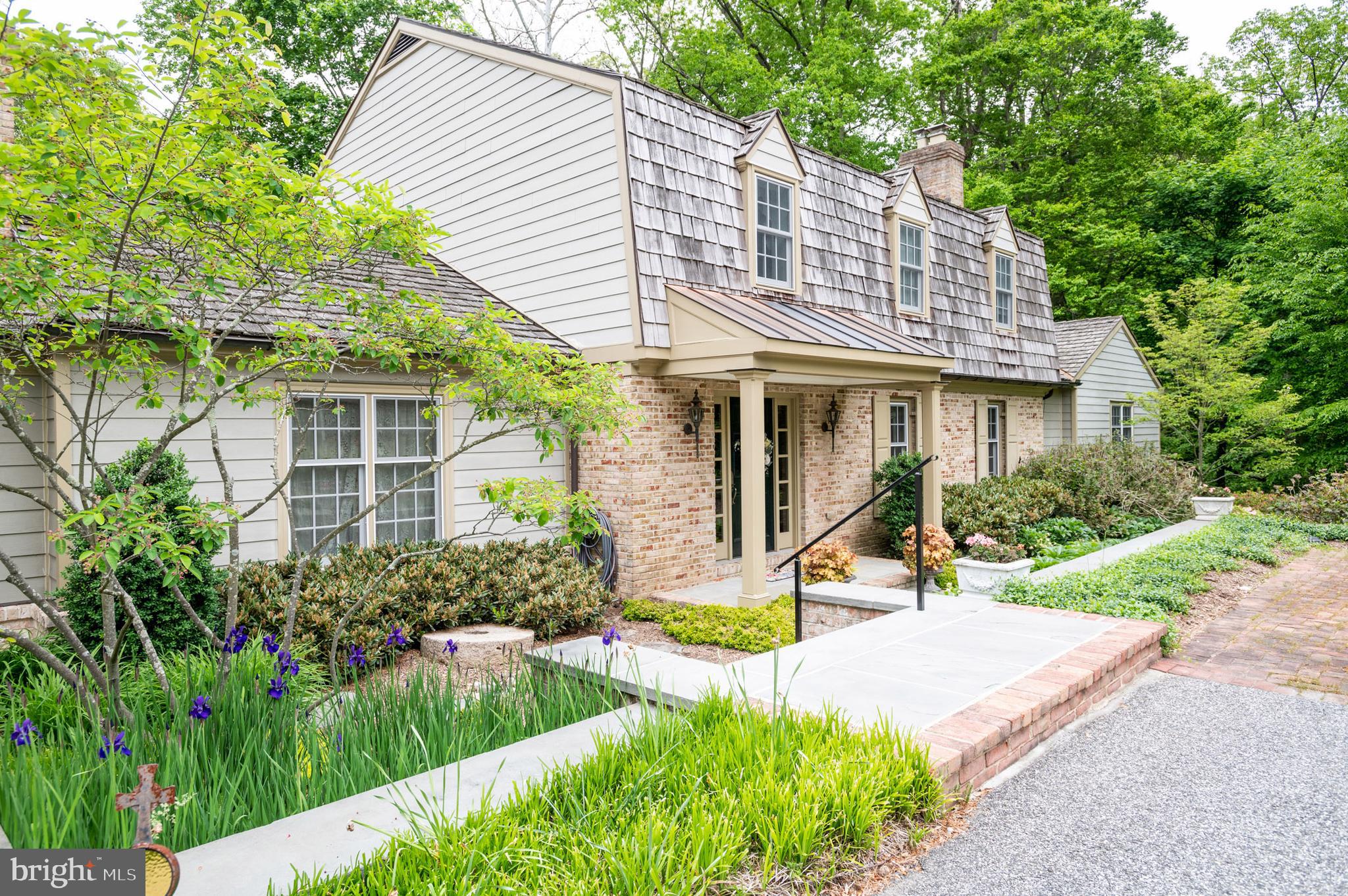 RUXTON - Residential