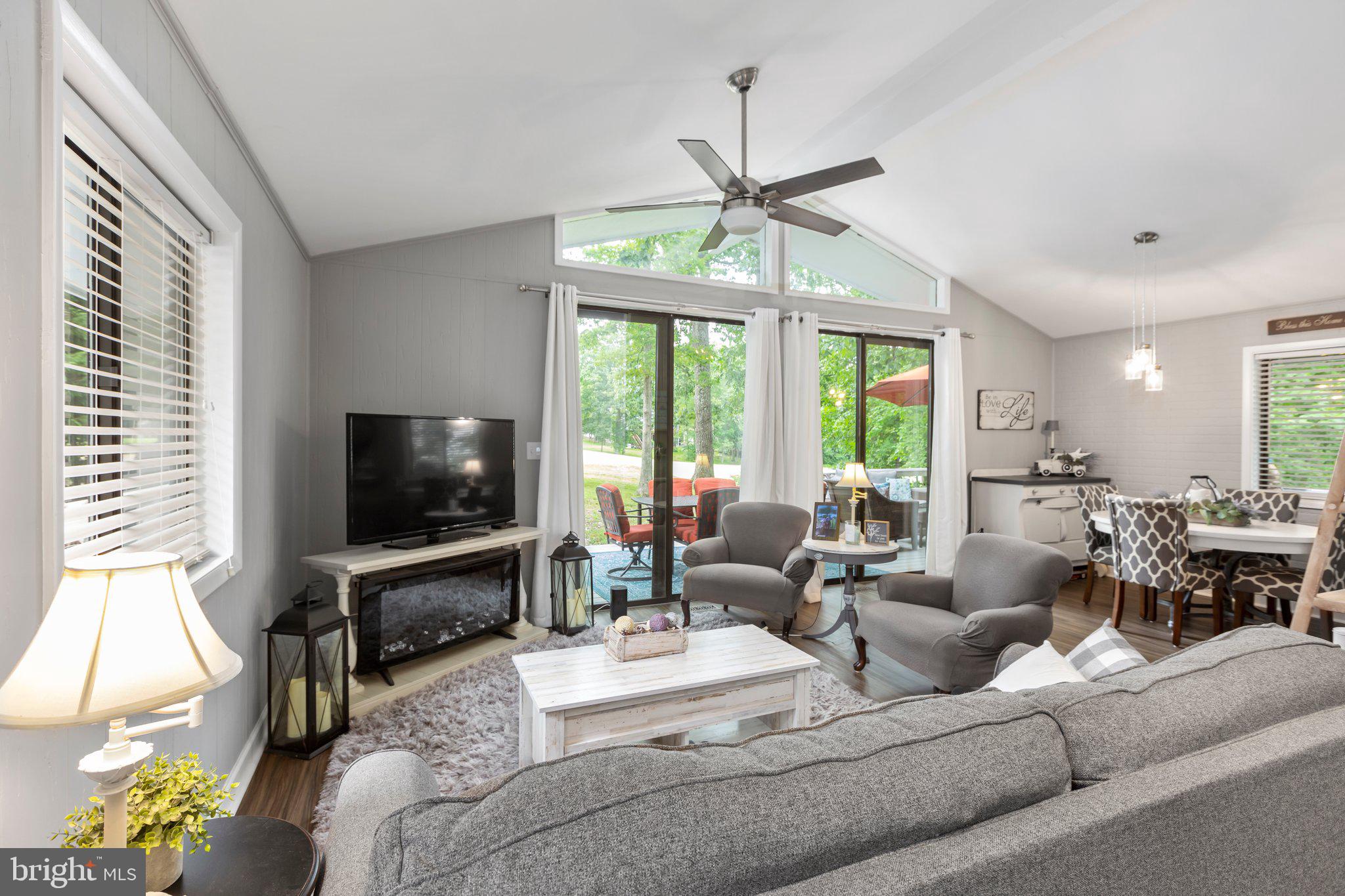 LAKE OF THE WOODS - Residential