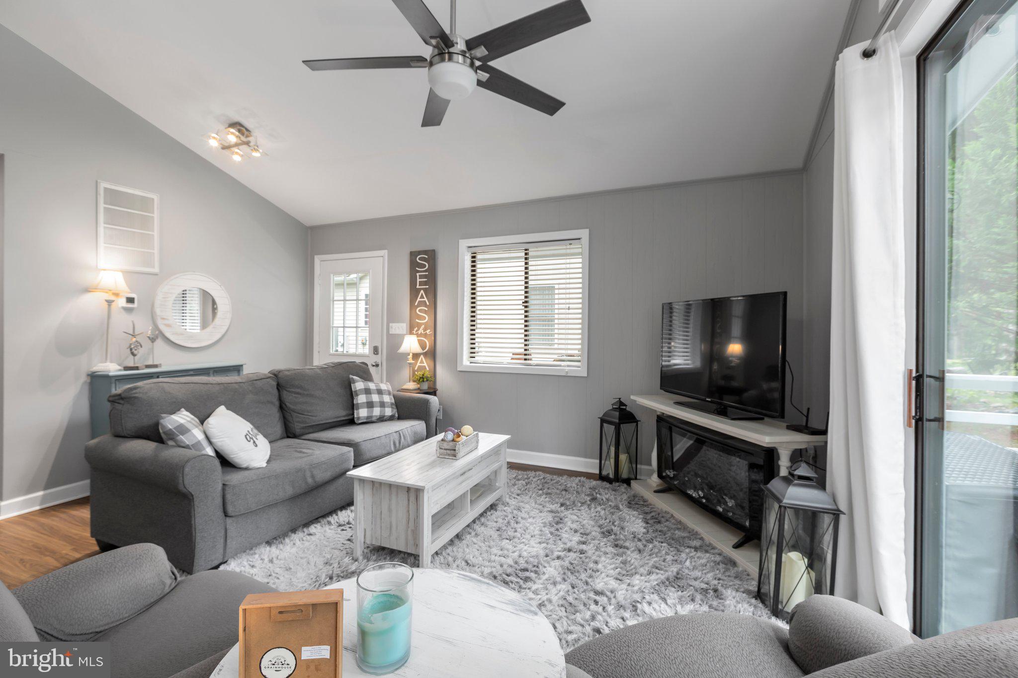 LAKE OF THE WOODS - Residential