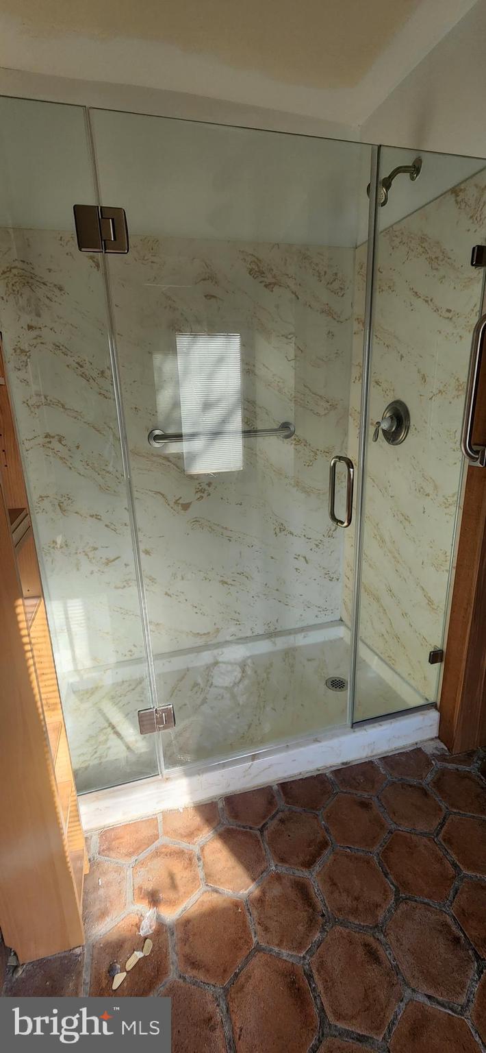 EASTPORT - Residential