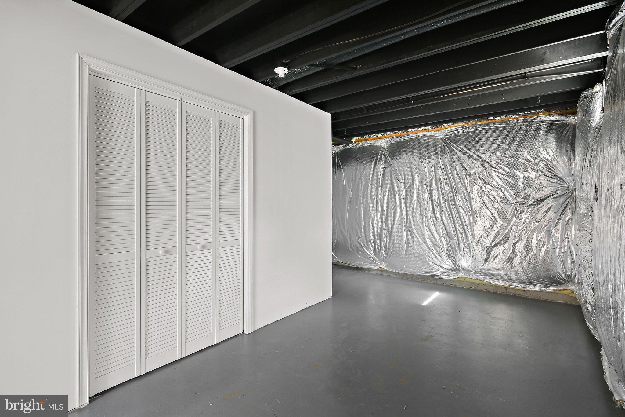 RIVERSIDE OVERLOOK - Residential