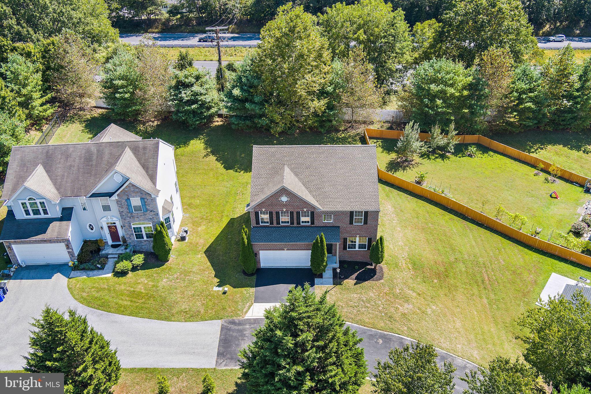 RIVERSIDE OVERLOOK - Residential