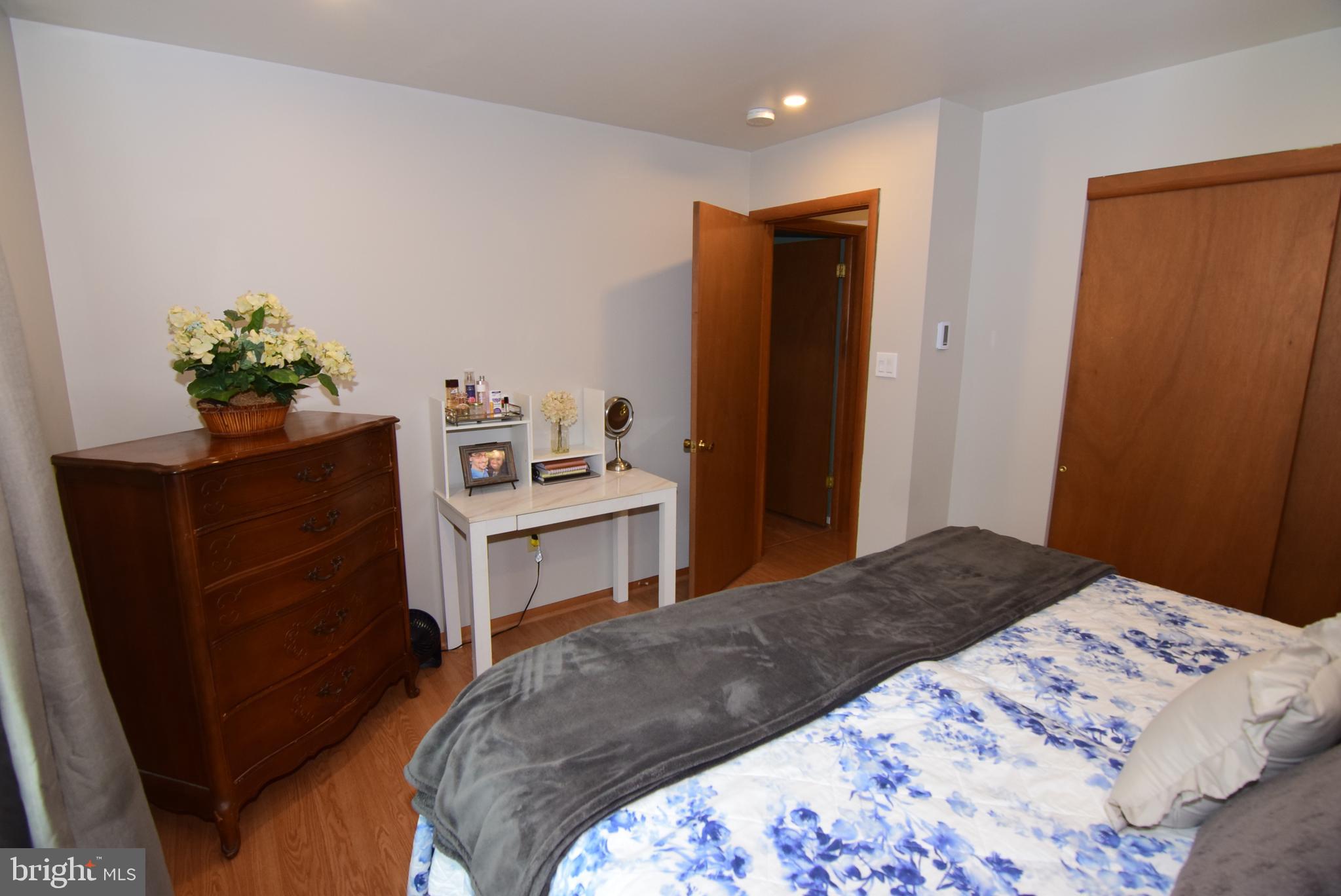 PLEASANT HILLS - Residential