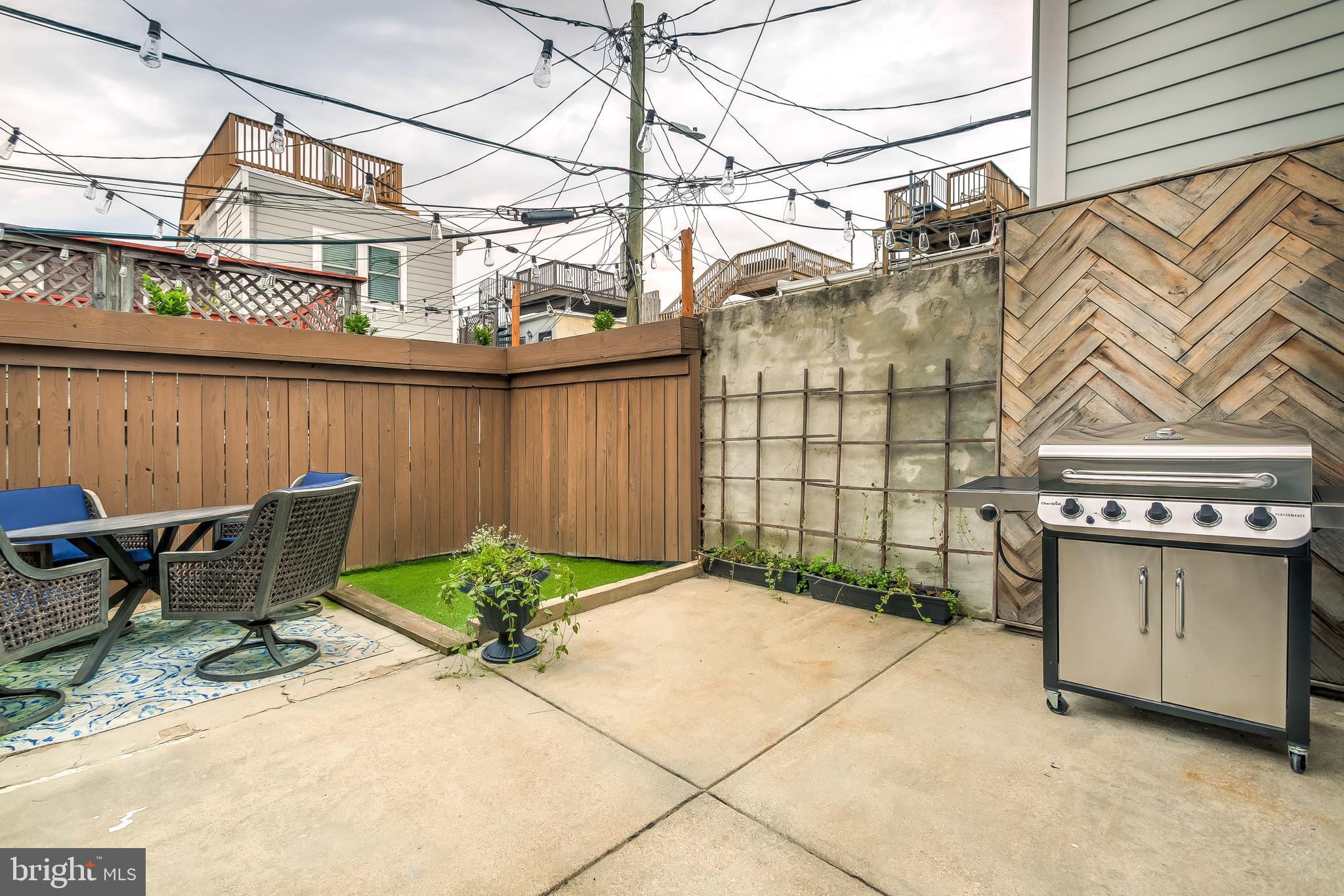 CANTON - Residential