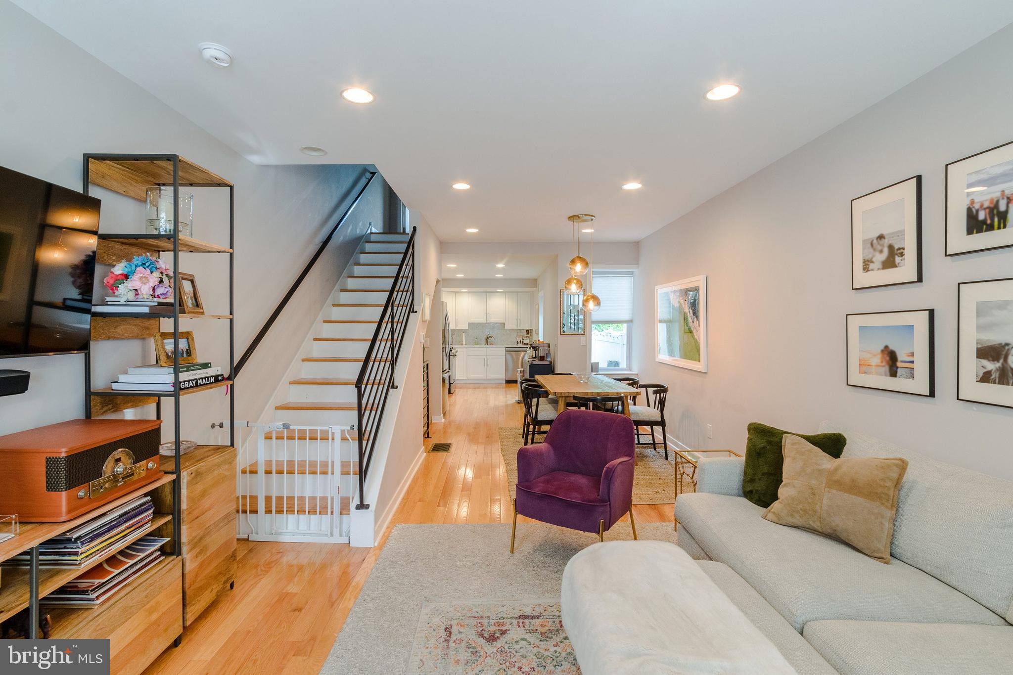 ART MUSEUM AREA - Residential Lease