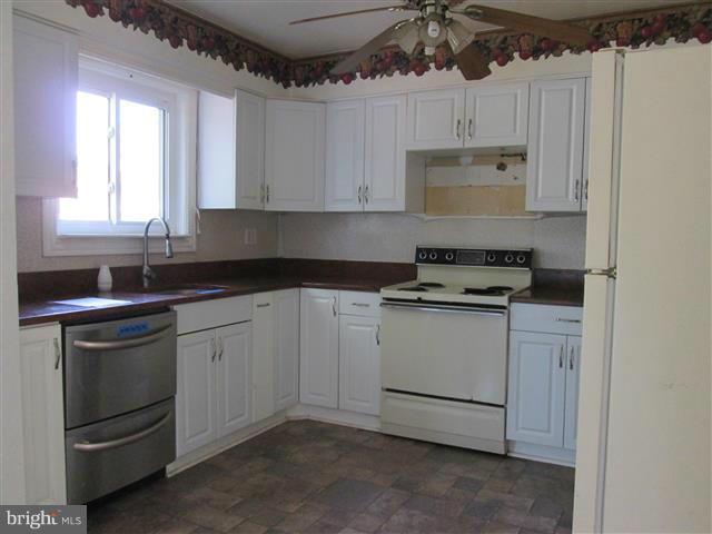 TURF VALLEY - Residential