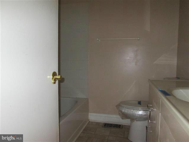 TURF VALLEY - Residential