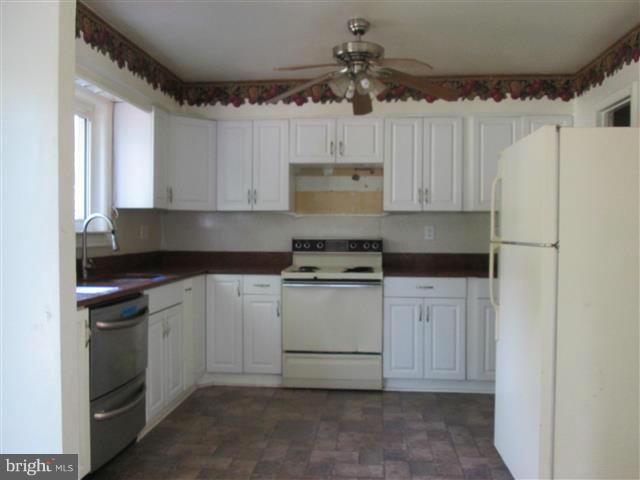 TURF VALLEY - Residential