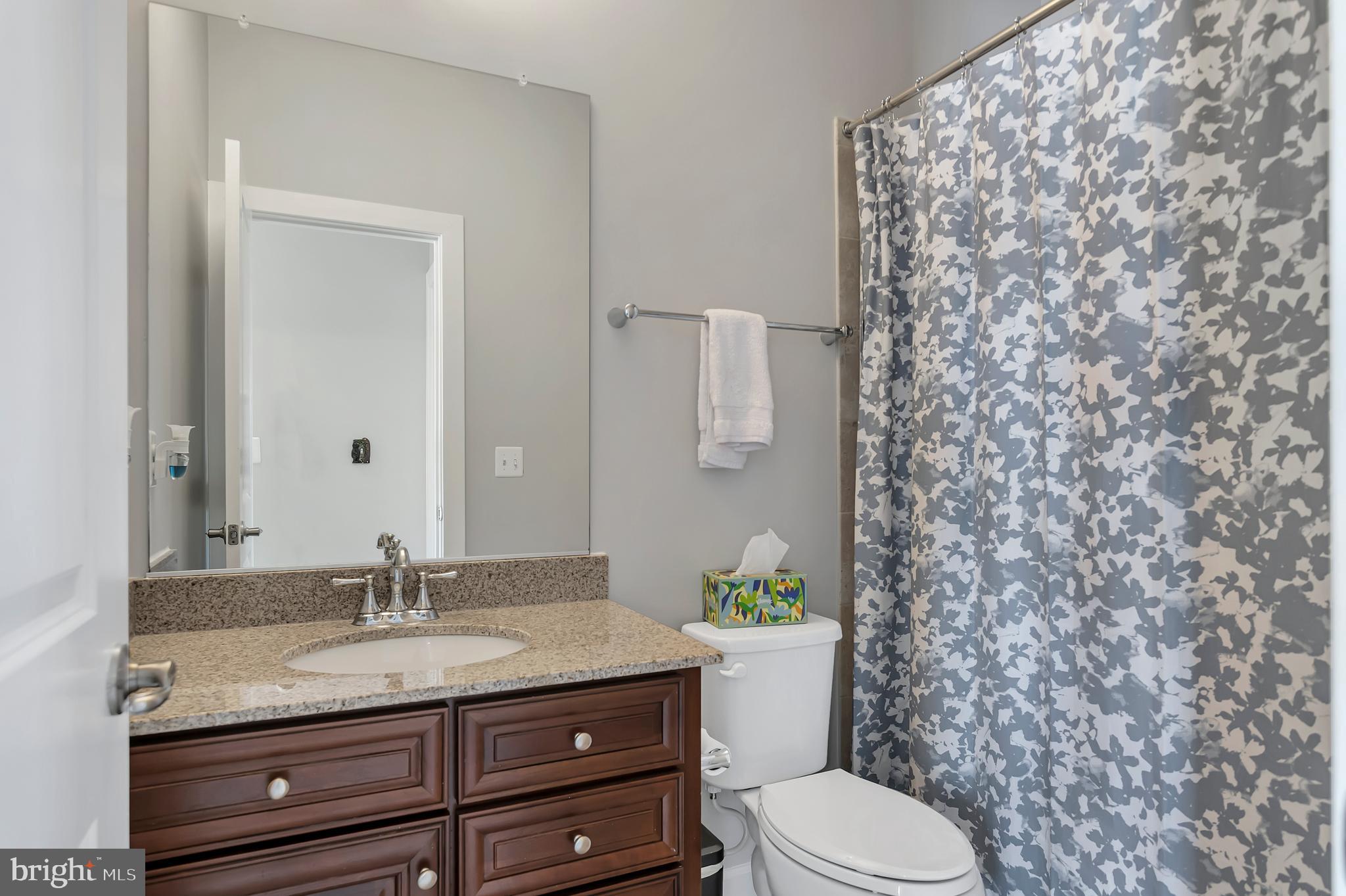 RIDGEWOOD - Residential Lease