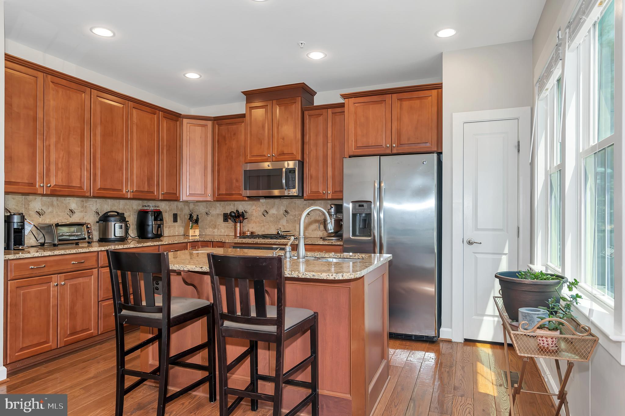 RIDGEWOOD - Residential Lease