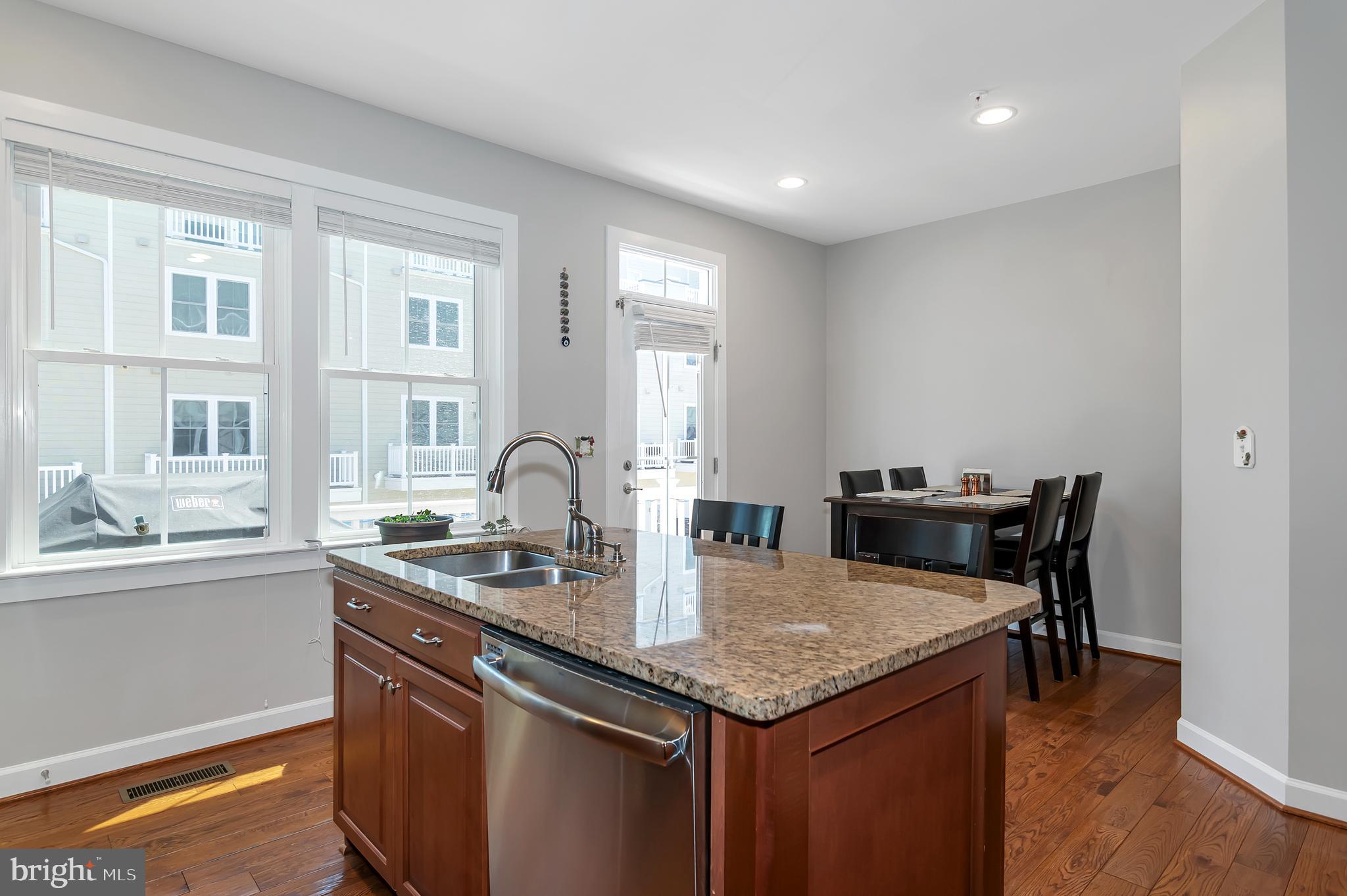 RIDGEWOOD - Residential Lease