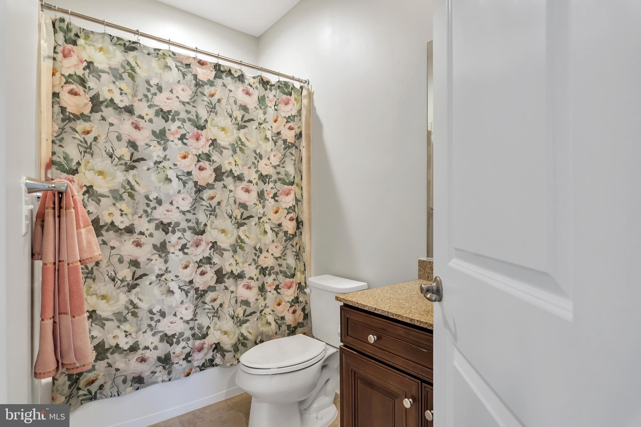 RIDGEWOOD - Residential Lease