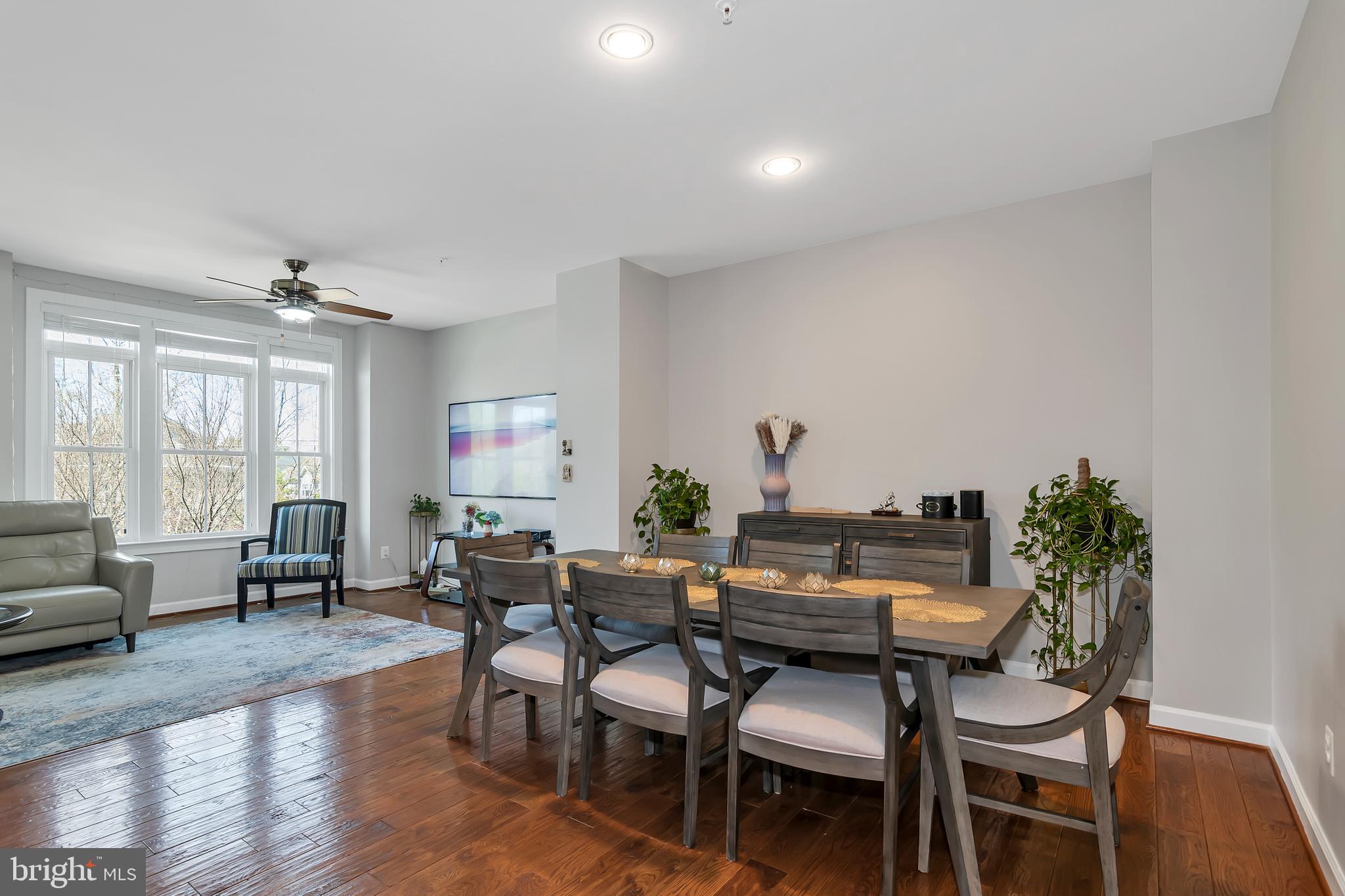 RIDGEWOOD - Residential Lease