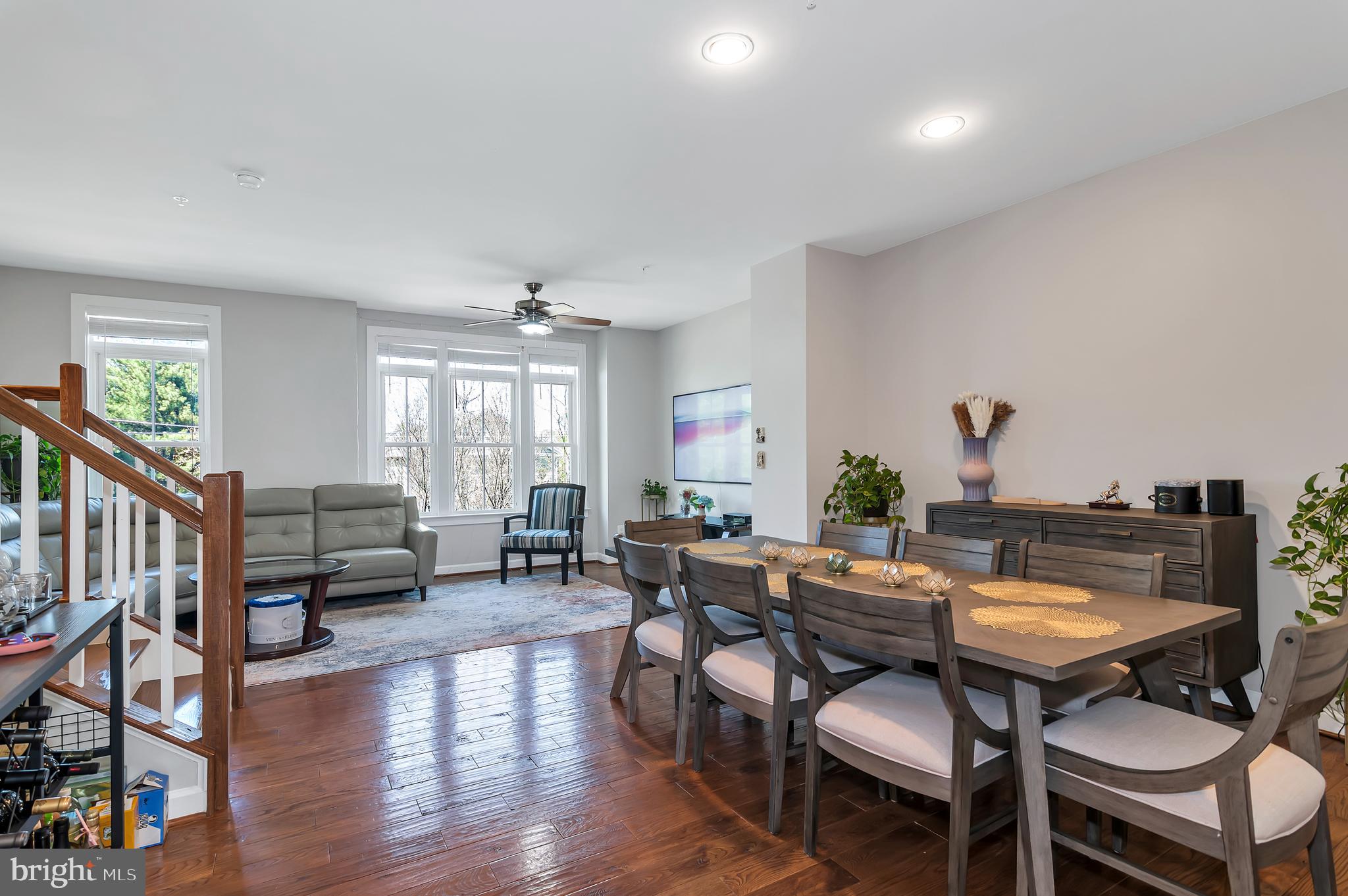 RIDGEWOOD - Residential Lease