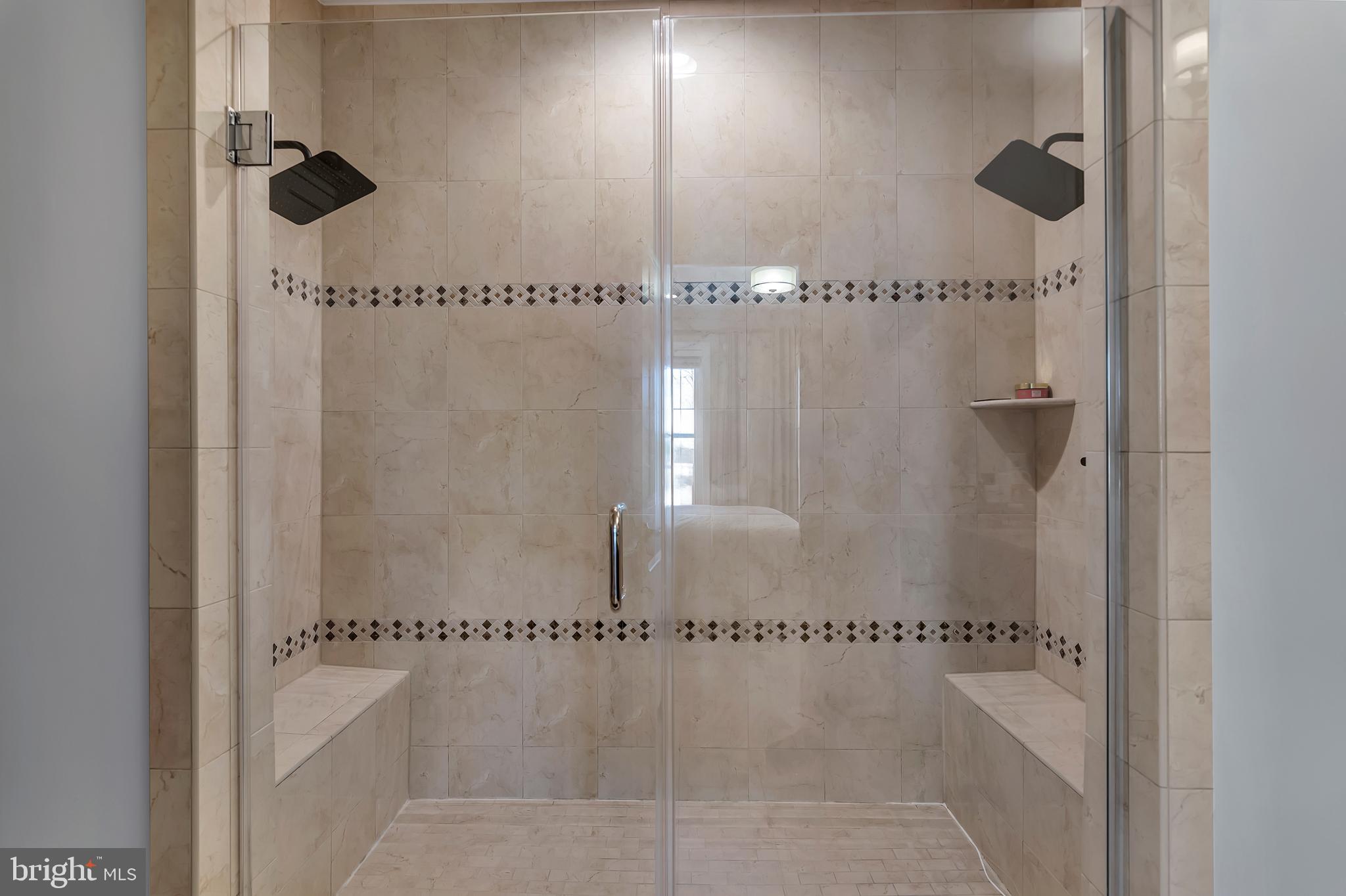 RIDGEWOOD - Residential Lease