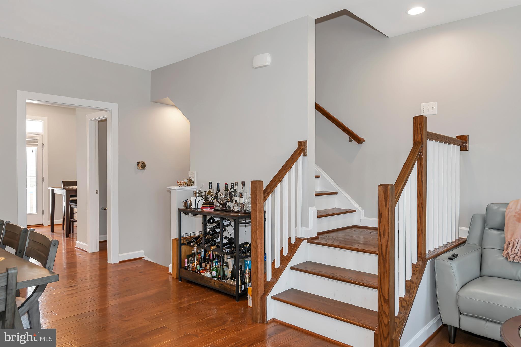 RIDGEWOOD - Residential Lease