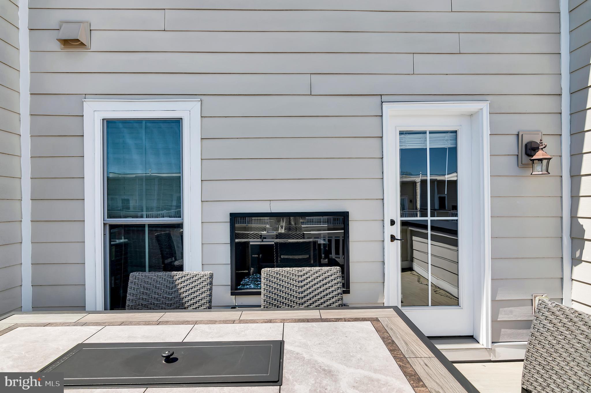 RIDGEWOOD - Residential Lease