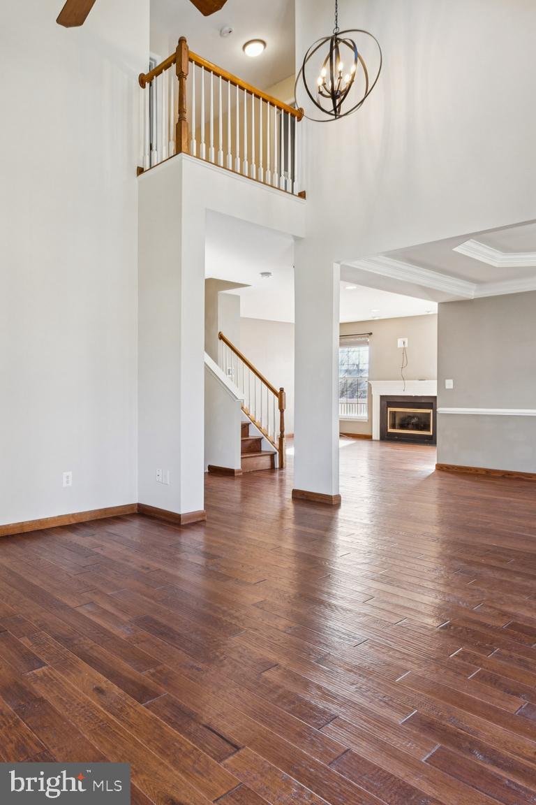 BELMONT COUNTRY CLUB - Residential Lease