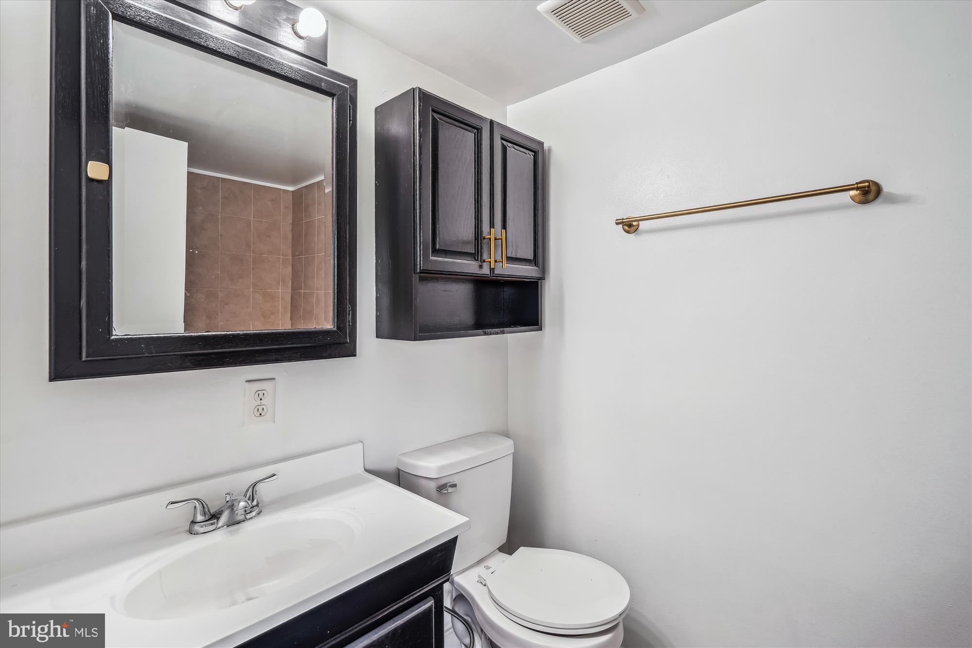 BROOKMILL - Residential