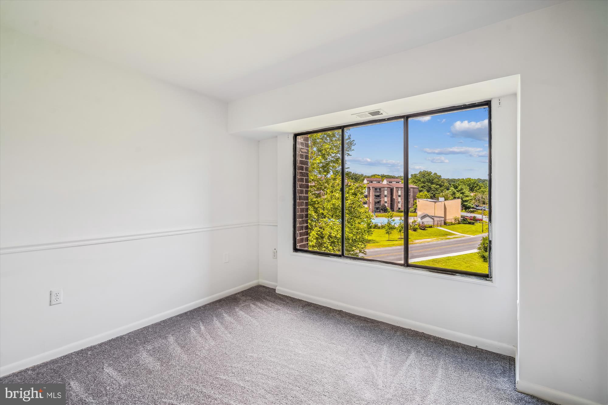 BROOKMILL - Residential